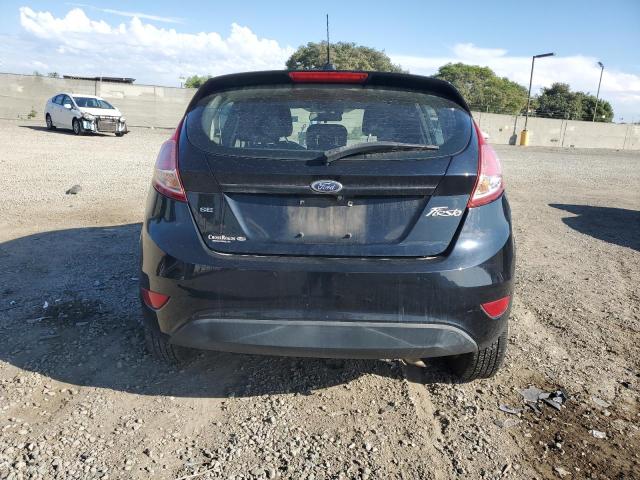 3FADP4EJ6JM126017 - 2018 FORD FIESTA SE 黑色 照片 6