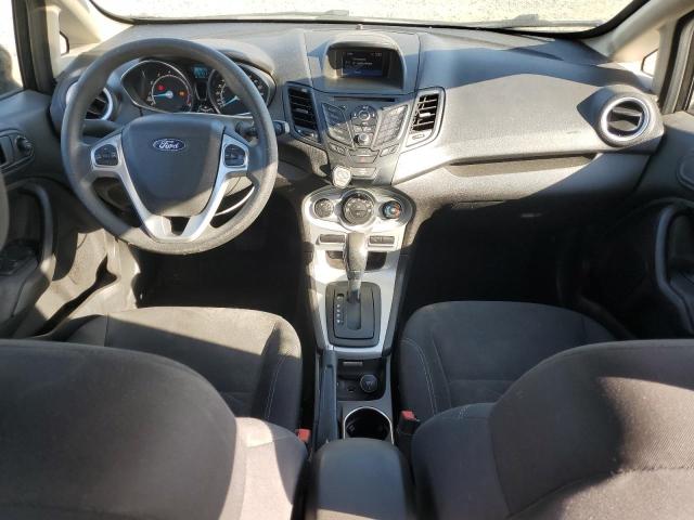 3FADP4EJ6JM126017 - 2018 FORD FIESTA SE 黑色 照片 8