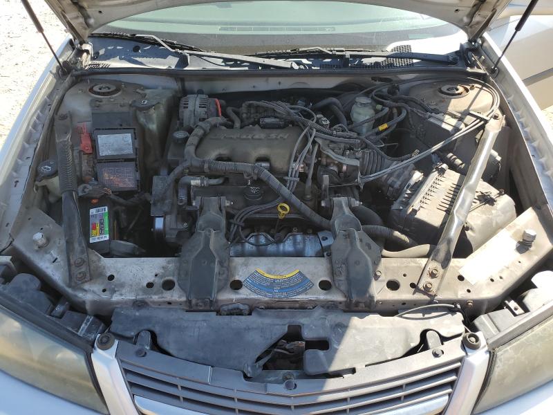 2G1WF52E849127033 - 2004 CHEVROLET IMPALA 银色 照片 11