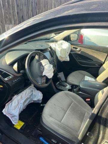 5XYZU3LB4JG535984 - 2018 HYUNDAI SANTA FE S BLACK photo 9