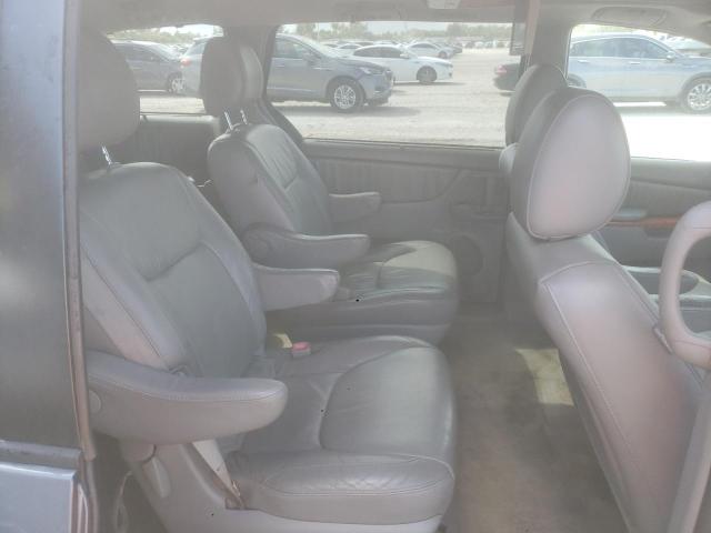 5TDBK22C89S027494 - 2009 TOYOTA SIENNA XLE GRAY photo 11