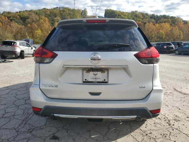 KNMAT2MT9JP565447 - 2018 NISSAN ROGUE S SILVER photo 6