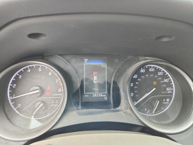 4T1G11AK8NU033910 - 2022 TOYOTA CAMRY SE WHITE photo 9