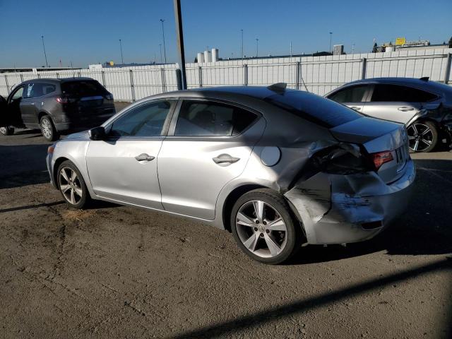 19VDE1F7XEE012208 - 2014 ACURA ILX 20 TECH SILVER photo 2