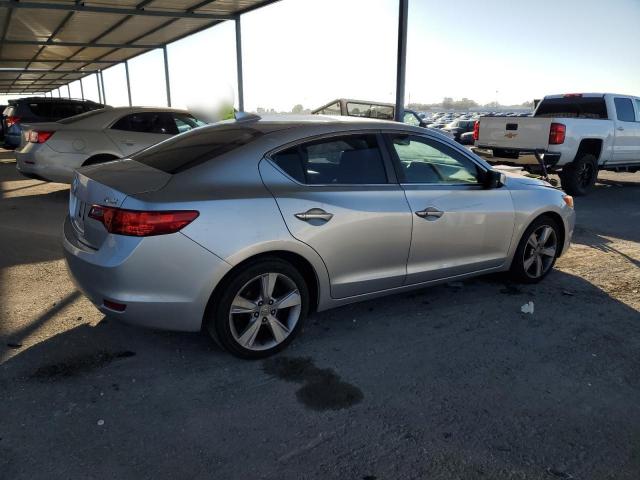 19VDE1F7XEE012208 - 2014 ACURA ILX 20 TECH SILVER photo 3