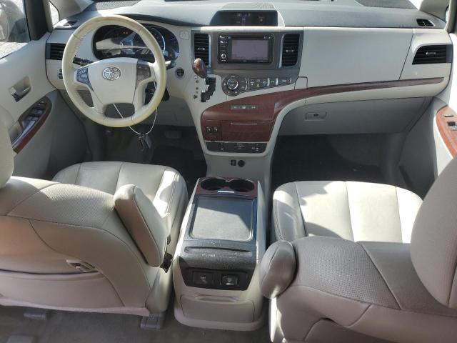 5TDYK3DC1CS272741 - 2012 TOYOTA SIENNA XLE წითელი ფოტო 8