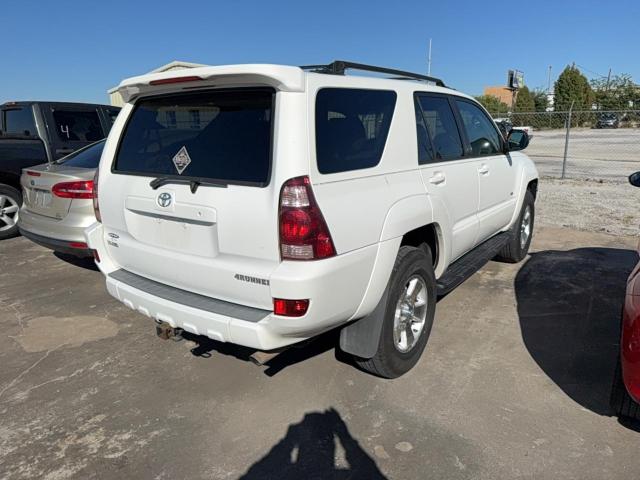 JTEZU14R350048380 - 2005 TOYT 4RUNNER SR5 WHITE photo 4
