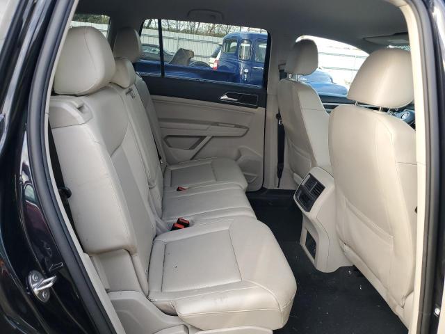 1V2PR2CA7JC578082 - 2018 VOLKSWAGEN ATLAS SE Czarny zdjęcie 11