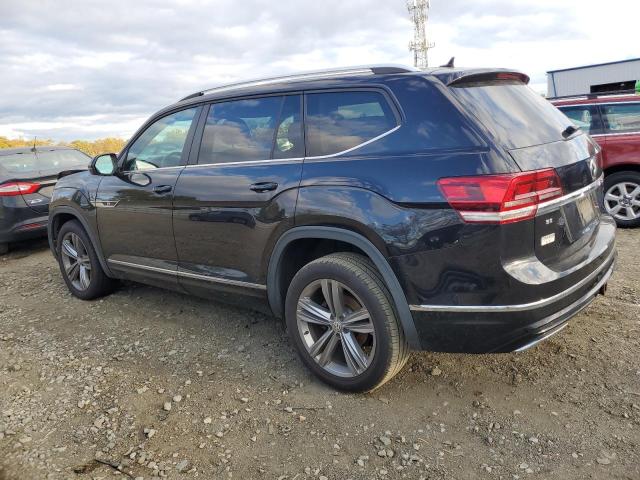 1V2PR2CA7JC578082 - 2018 VOLKSWAGEN ATLAS SE Czarny zdjęcie 2