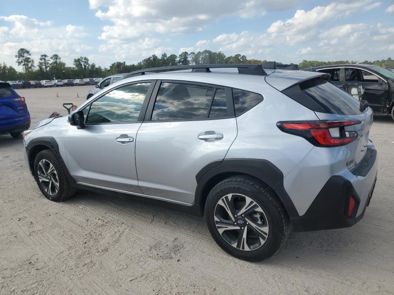 JF2GUHDC7SH208548 - 2025 SUBARU CROSSTREK PREMIUM ვერცხლისფერი ფოტო 2