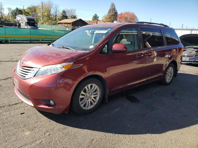 2015 TOYOTA SIENNA XLE, 