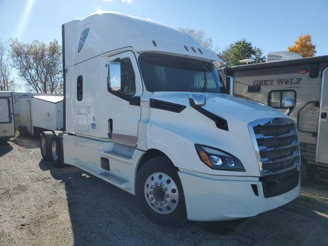 2022 FREIGHTLINER CASCADIA 1, 