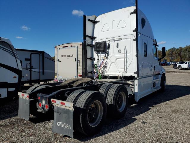 3AKJHHDRXNSNS8684 - 2022 FREIGHTLINER CASCADIA 1 WHITE photo 4