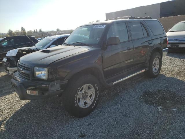 1999 TOYOTA 4RUNNER SR5, 