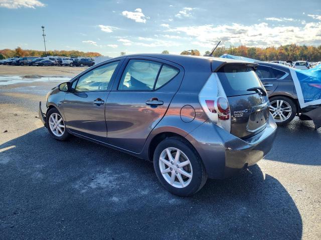JTDKDTB37D1046138 - 2013 TOYOTA PRIUS C Grau Foto 2