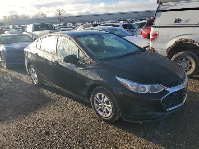 1G1BC5SM8K7141706 - 2019 CHEVROLET CRUZE LS BLACK photo 4