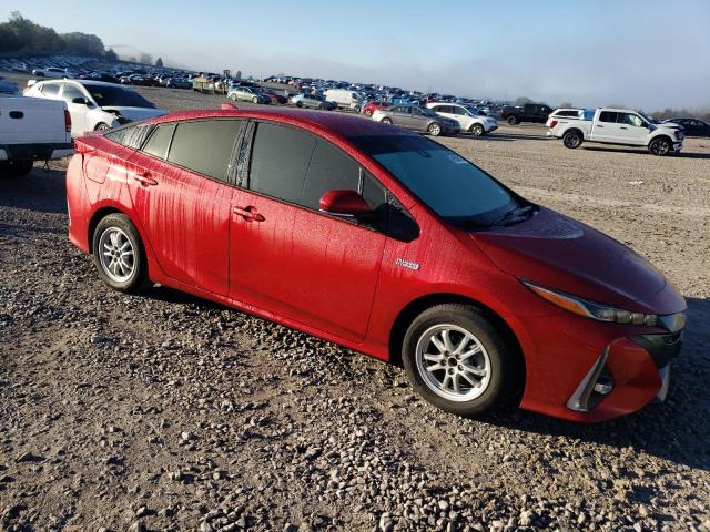 JTDKARFP0H3043567 - 2017 TOYOTA PRIUS PRIM წითელი ფოტო 4
