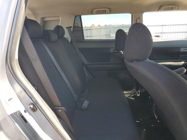 JTLZE4FE4A1100718 - 2010 TOYOTA SCION XB WHITE photo 11