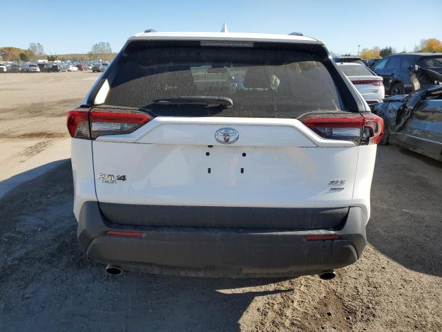 2T3R1RFV5MW178953 - 2021 TOYOTA RAV4 XLE WHITE photo 6