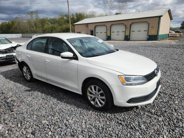 3VWDX7AJ1CM361037 - 2012 VOLKSWAGEN JETTA SE WHITE photo 4