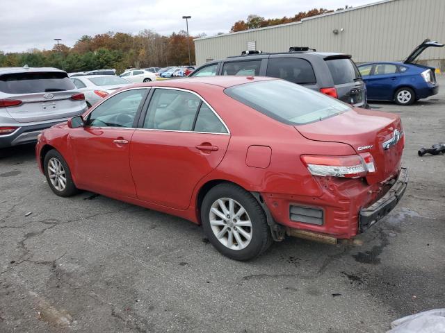 4T1BK3EK7AU111679 - 2010 TOYOTA CAMRY SE RED photo 2