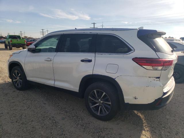 5TDJZRFH5KS628261 - 2019 TOYOTA HIGHLANDER SE WHITE photo 2