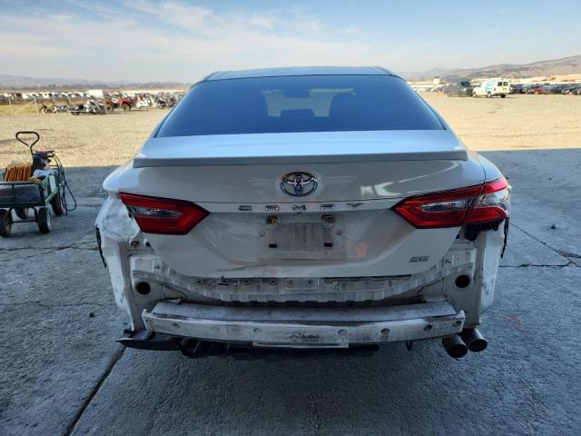 JTNB11HK8J3063134 - 2018 TOYOTA CAMRY L WHITE photo 6