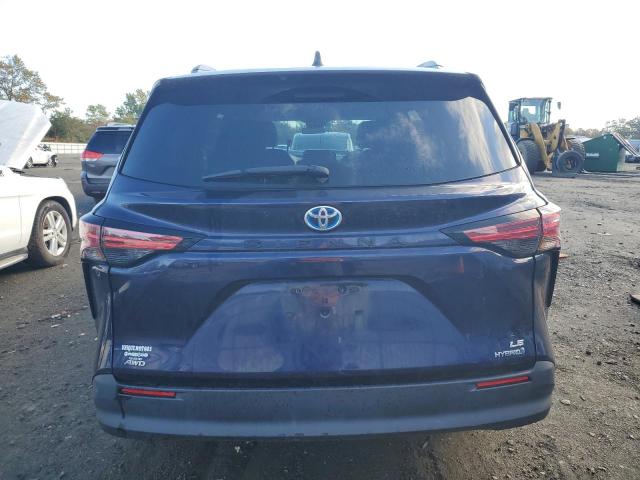 5TDKSKFC5NS060117 - 2022 TOYOTA SIENNA LE BLUE photo 6