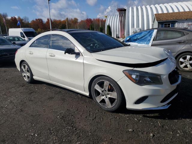 WDDSJ4GB2JN594105 - 2018 MERCEDES-BENZ CLA 250 4MATIC WHITE photo 4