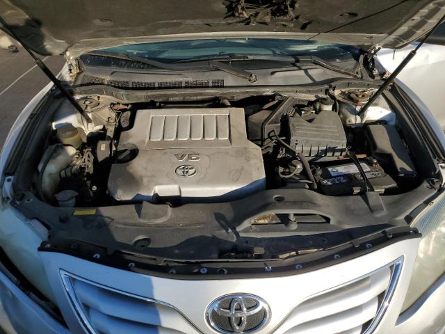 4T1BK3EKXBU120572 - 2011 TOYOTA CAMRY SE Серебристый фото 11