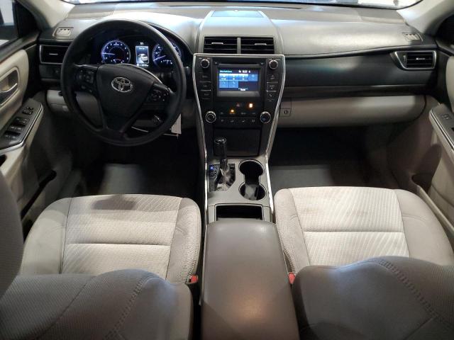 4T4BF1FK8GR532431 - 2016 TOYOTA CAMRY LE SILVER photo 8