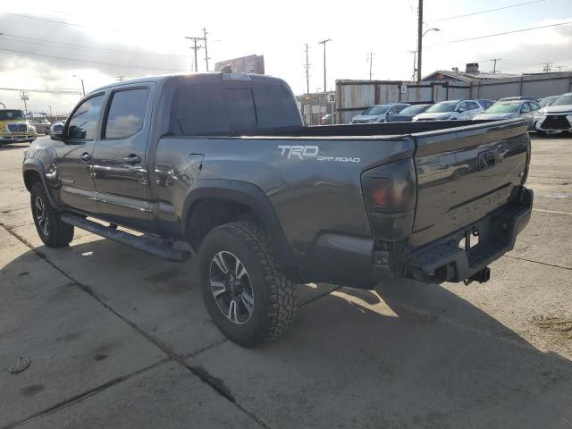 3TMBZ5DNXHM006866 - 2017 TOYOTA TACOMA DOUBLE CAB GRAY photo 2