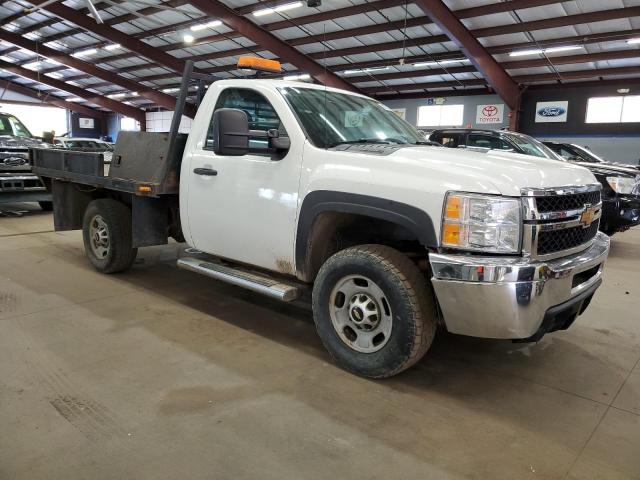 1GC0KVCG7DZ164041 - 2013 CHEVROLET SILVERADO K2500 HEAVY DUTY WHITE photo 4