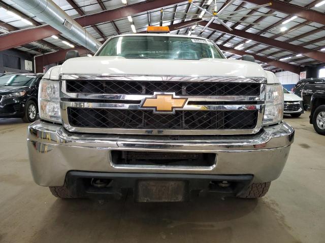 1GC0KVCG7DZ164041 - 2013 CHEVROLET SILVERADO K2500 HEAVY DUTY WHITE photo 5