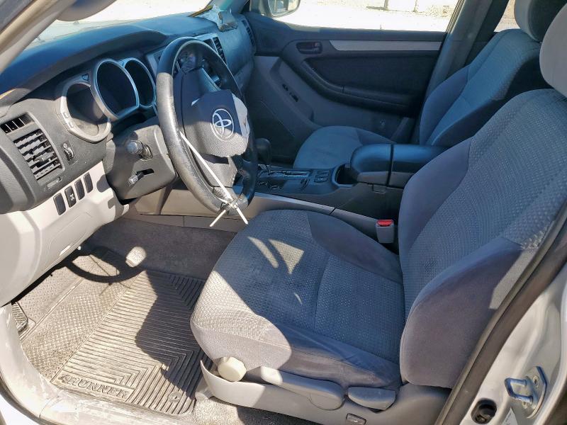 JTEBU14R640027541 - 2004 TOYOTA 4RUNNER SR5 灰色 照片 7