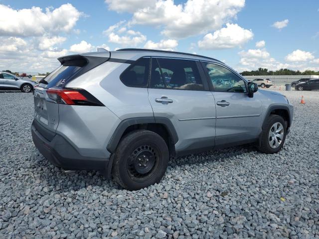 2T3F1RFV5MC220350 - 2021 TOYOTA RAV4 LE SILVER photo 3