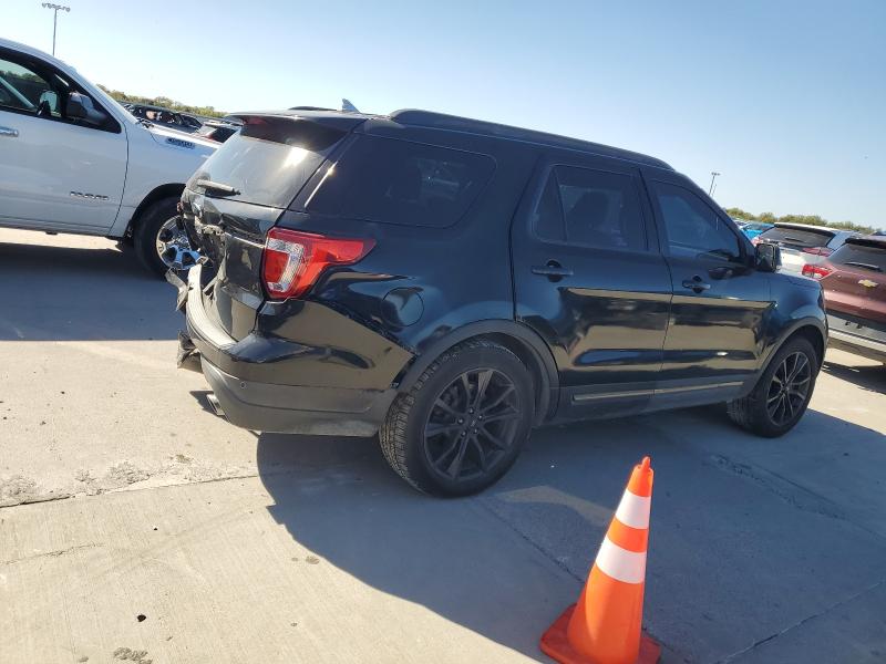 1FM5K7D88JGB52332 - 2018 FORD EXPLORER XLT შავი ფოტო 3