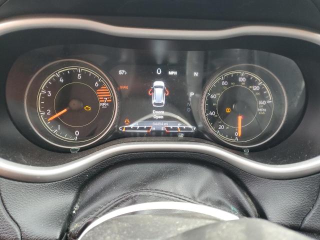 1C4PJMBB4JD569106 - 2018 JEEP CHEROKEE TRAILHAWK SILVER photo 9