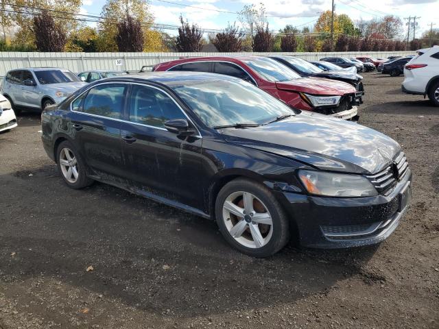 1VWBP7A34CC022279 - 2012 VOLKSWAGEN PASSAT SE BLACK photo 4