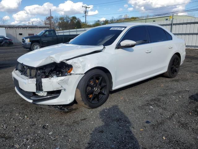 2012 VOLKSWAGEN PASSAT SE, 