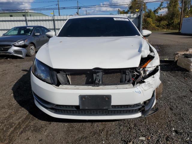 1VWBP7A37CC106449 - 2012 VOLKSWAGEN PASSAT SE WHITE photo 5