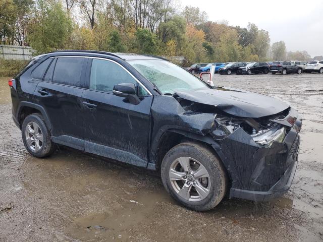 2T3W1RFV4PW267534 - 2023 TOYOTA RAV4 XLE 灰色 照片 4