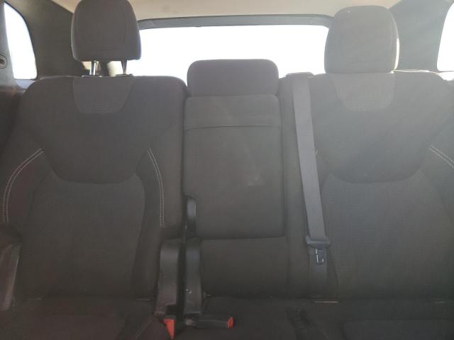 1C4PJLCS6GW165908 - 2016 JEEP CHEROKEE LATITUDE SILVER photo 10