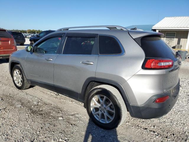 1C4PJLCS6GW165908 - 2016 JEEP CHEROKEE LATITUDE SILVER photo 2