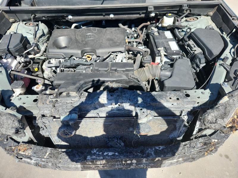 2T3W1RFV5LW090468 - 2020 TOYOTA RAV4 XLE GREEN photo 12