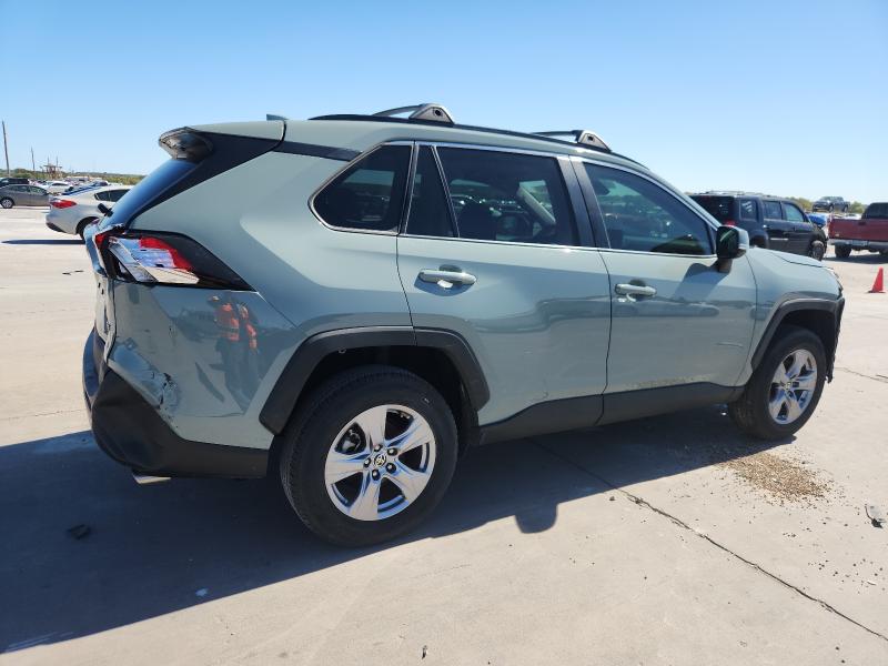 2T3W1RFV5LW090468 - 2020 TOYOTA RAV4 XLE GREEN photo 3