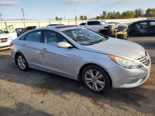 5NPEC4AC5BH294319 - 2011 HYUNDAI SONATA SE Gümüş foto 4