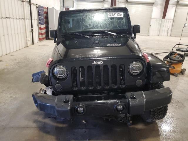 1C4BJWEG8DL585672 - 2013 JEEP WRANGLER UNLIMITED SAHARA BLACK photo 5