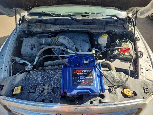 1C6RR7TT2JS126577 - 2018 RAM 1500 SLT SILVER photo 11