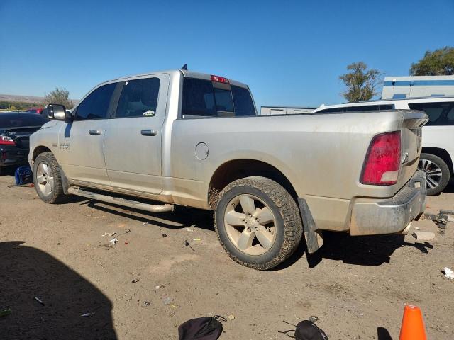 1C6RR7TT2JS126577 - 2018 RAM 1500 SLT SILVER photo 2